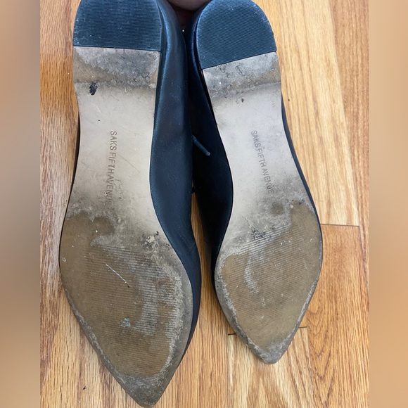 Saks Fifth Avenue cross strap ballet flats leather black - Picture 3 of 7